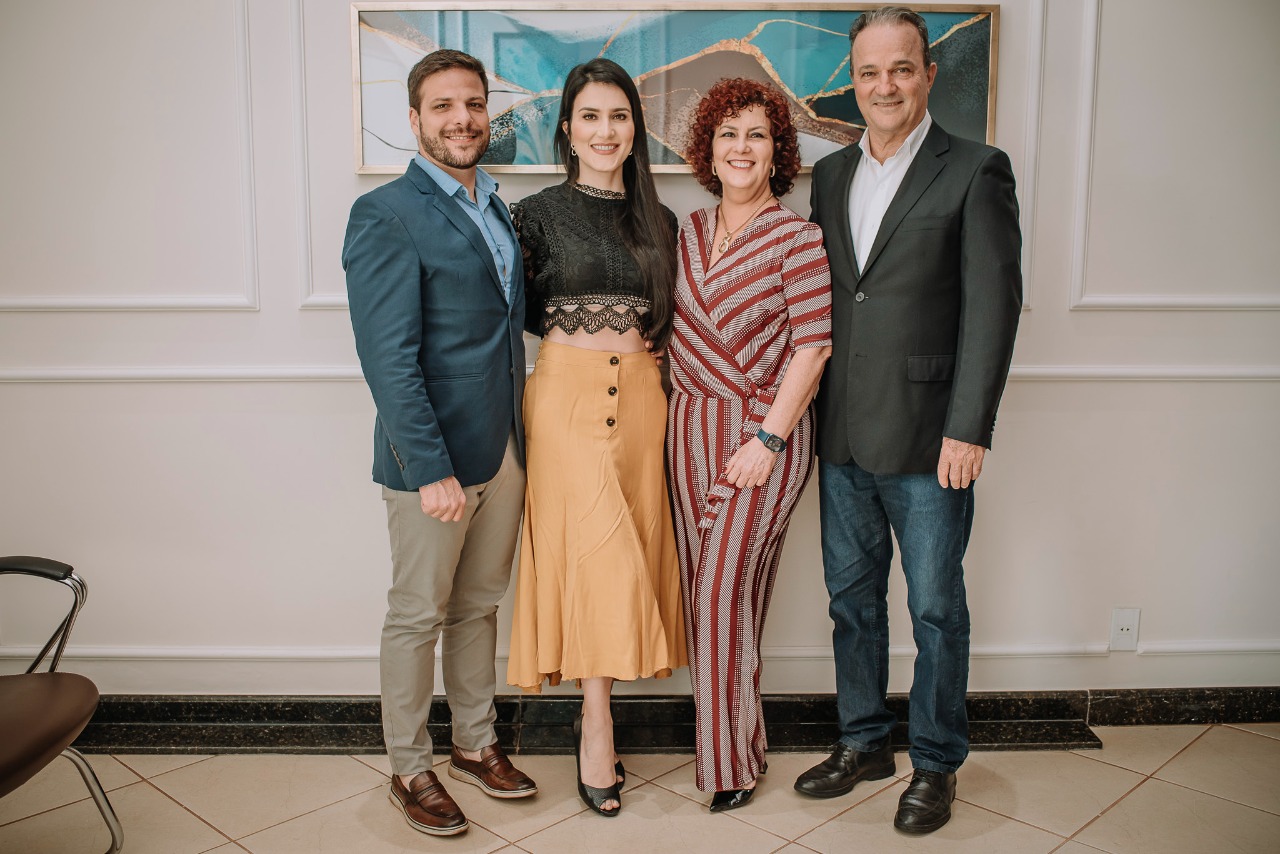 Família Sansão Bazan — Dr. Diego, Dra. Monique, Dra. Rosana e Dr. Francisco